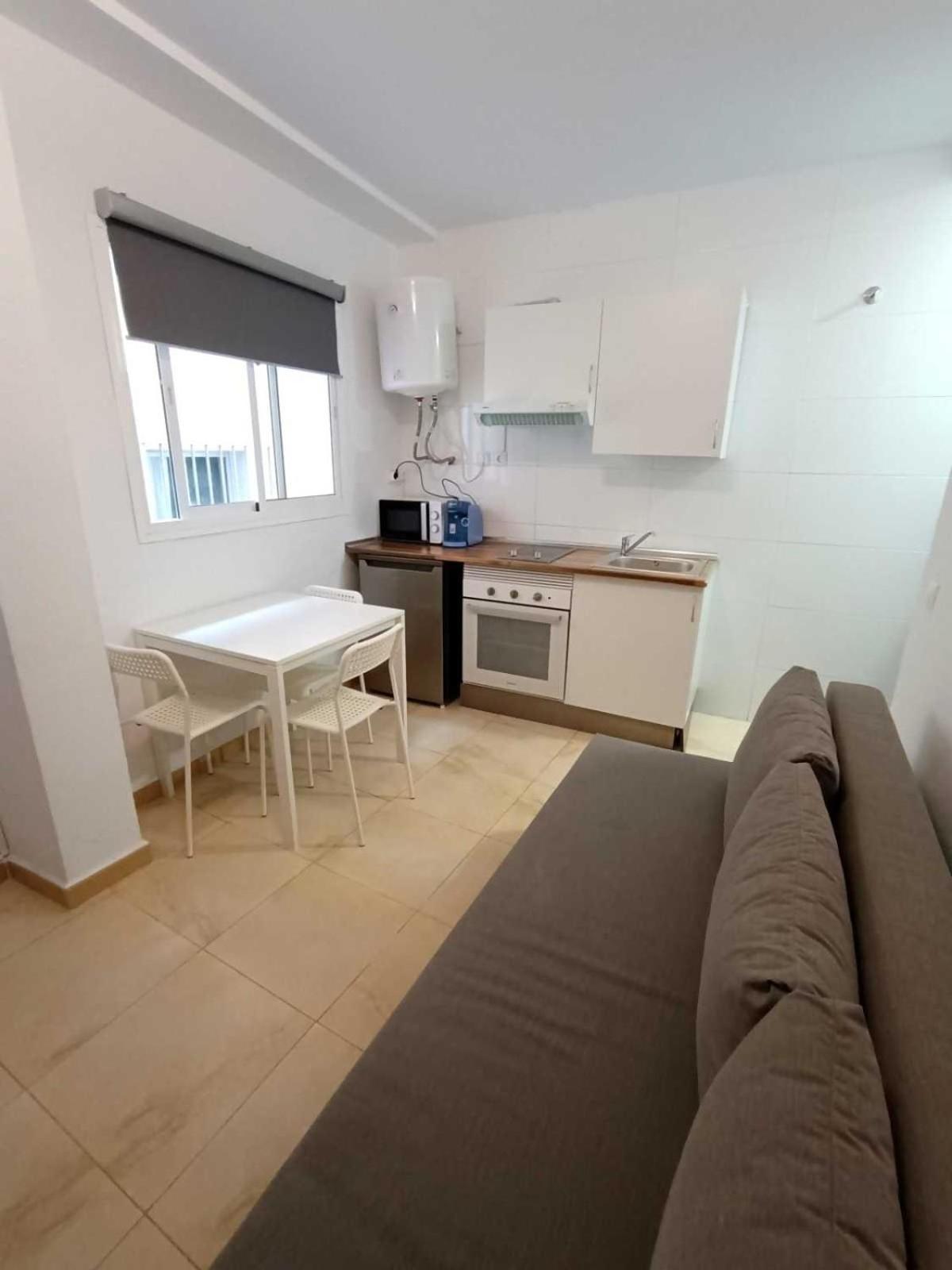 Apartamentos Larios Malaga Bagian luar foto