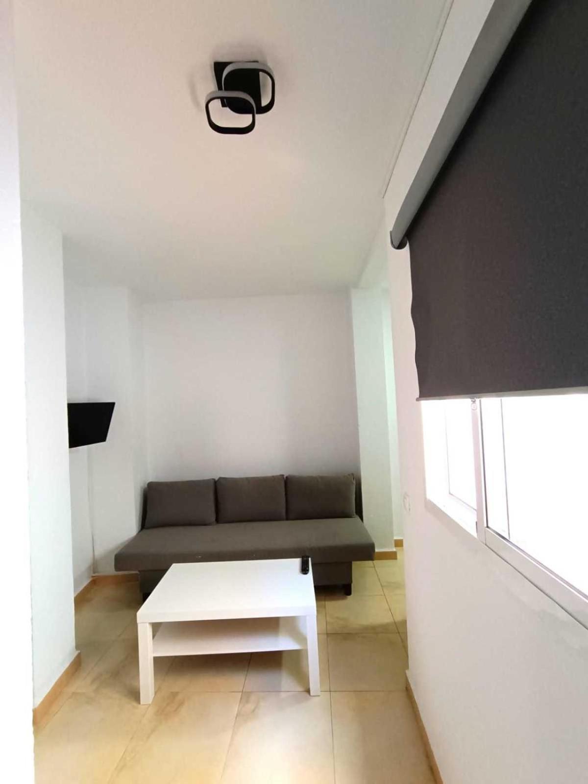 Apartamentos Larios Malaga Bagian luar foto